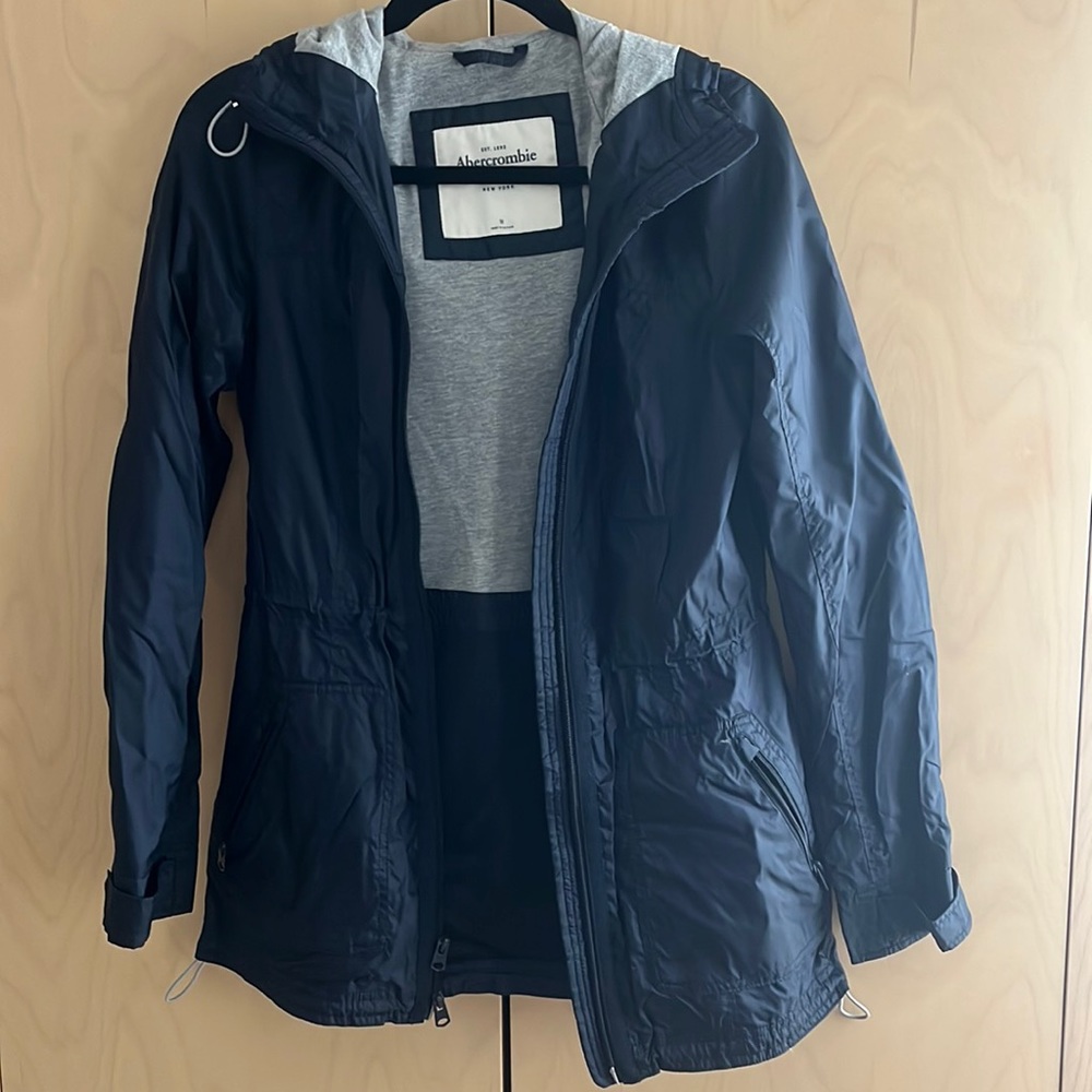 Abercrombie & Fitch navy wind breaker.